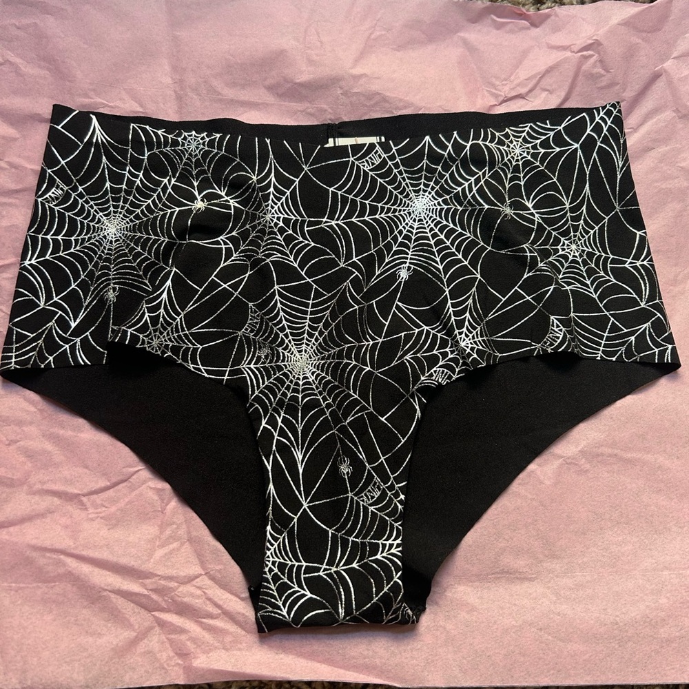 PINK Victoria's Secret Spiderweb No Show Panty